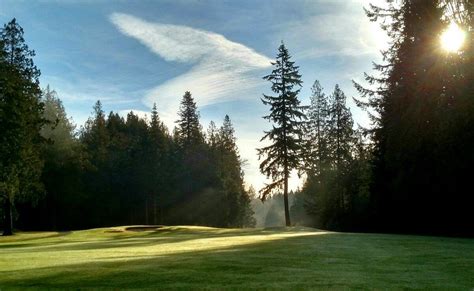 Lake Padden, Bellingham, Washington - Golf course information and reviews.