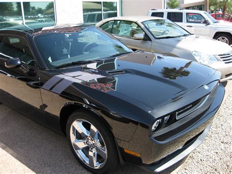 "chrome-clad" wheels? | this black dodge challenger r/t had … | Flickr