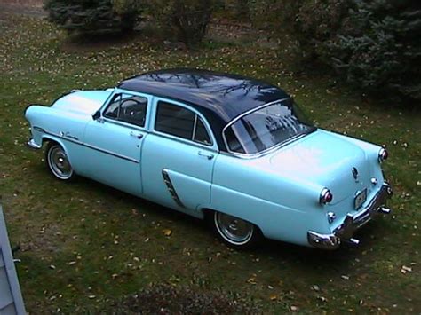 1952 Ford Customline - Information and photos - MOMENTcar