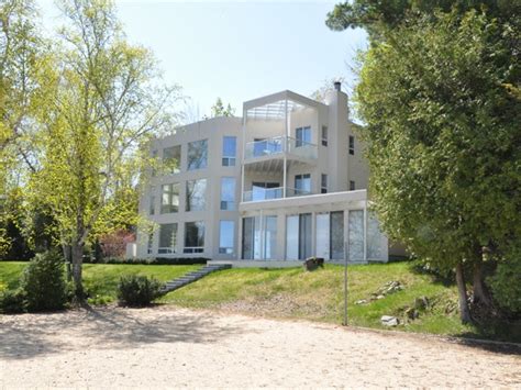 Lake Michigan Waterfront Homes For Sale | Lake Michigan Real Estate