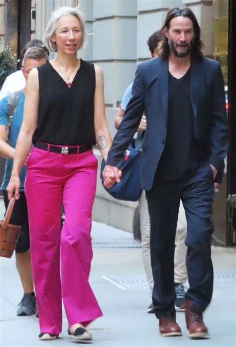 Keanu Reeves, Longtime Girlfriend Alexandra Grant Hold Hands in N.Y.C.