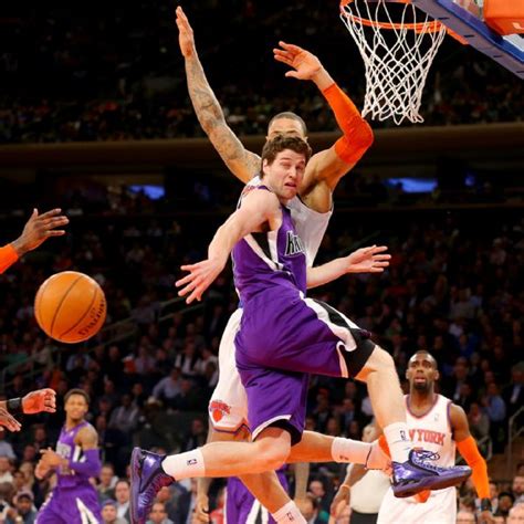 Sacramento Kings nearing buyout of Jimmer Fredette