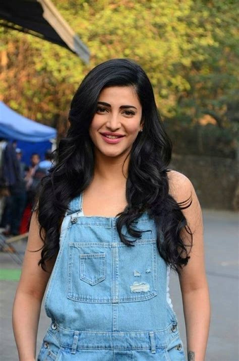 Shruti Haasan (aka) Shruti Hasan photos stills & images