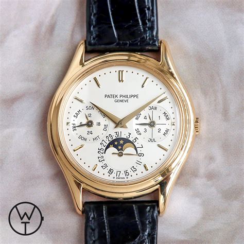 Yellow gold Patek Philippe Ref 3940 Perpetual Calendar - Rolex Passion Market