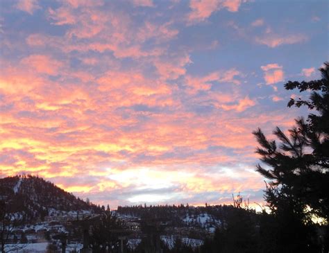 Winter evening sky in Kelowna, BC Canada | Evening sky, Scenery, Natural landmarks