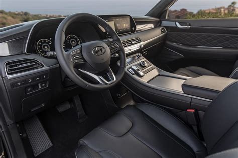 8 seater SUV Hyundai Palisade interior is one of the best looking in its range - SUVCult