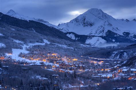 Hotels, Condos, Lodging and Vacation Rentals in Snowmass, Colorado