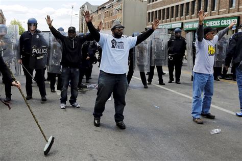 Photos: Baltimore citizens protecting police — Quartz