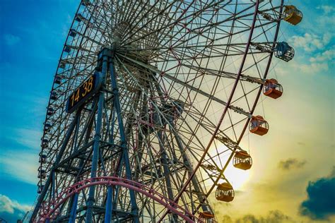 Minato Mirai of the Ferris Wheel and Cosmo Clock Sunset Stock Photo - Image of landscape ...