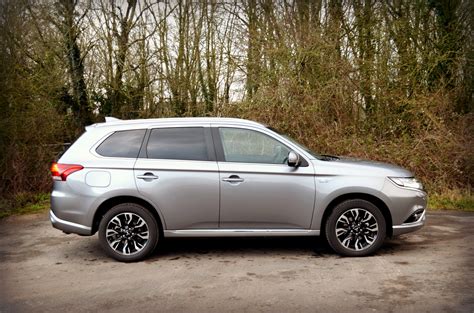 Mitsubishi Outlander PHEV Hybrid | Drive South West | Luxury, Prestige ...