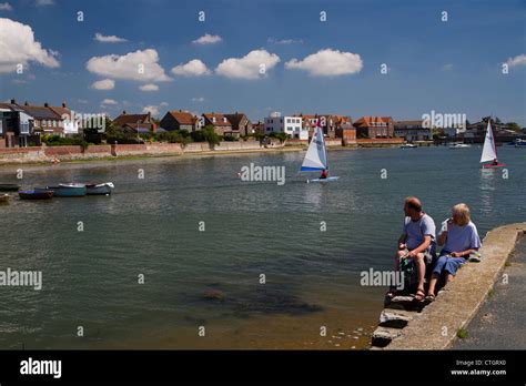 Emsworth harbour sailing hi-res stock photography and images - Alamy