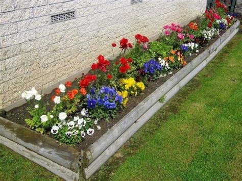 35 Beautiful Flower Beds Design Ideas for Your Front Yard