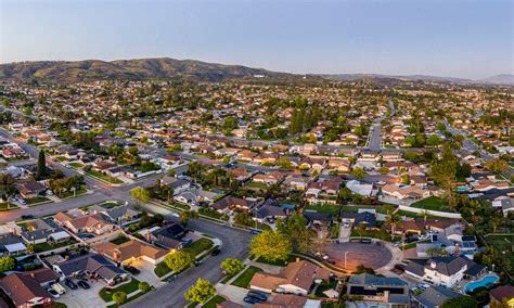 Fountain Valley Garage Door Service, Repair, Maintenance, Installation Orange County CA