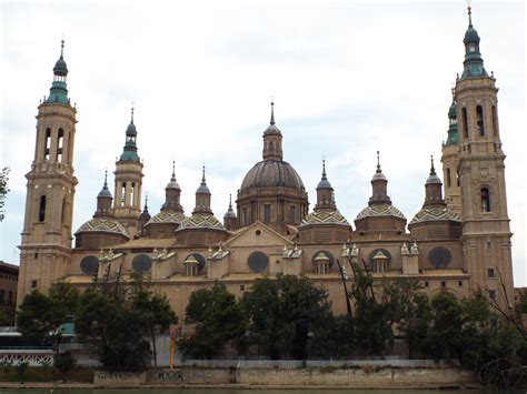 Zaragoza much to discover, its roman vestiges, its muslim past...