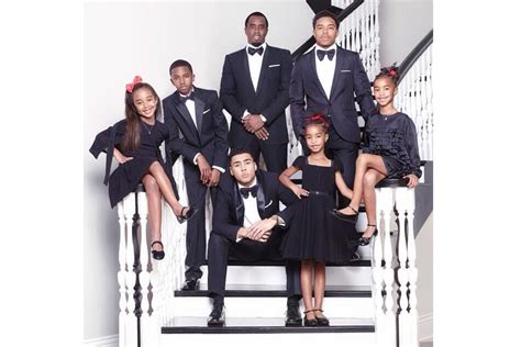 The P.Diddy family Christmas card is kind of amazing - Celebrity News ...