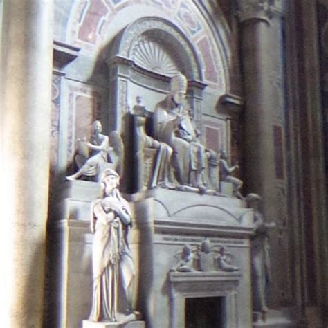 Pope Pius VII's tomb by Bertel Thorvaldsen in Vatican City, Holy See ...