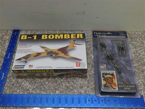 B-1 Bomber Model Kit Lindberg Tribute To Valour Die Cast Signed Boat Pack Battleship Row