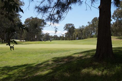 Thurgoona golf club, Golf albury, golf Thurgoona, Golf Murray River ...