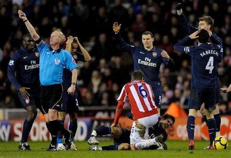 Ryan Shawcross talks about how Ibrahimovic ended his England career and that Ramsey horror tackle