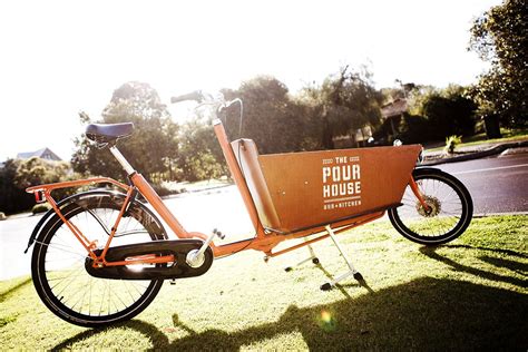 The dutch cargo bike soaking up the sun | Dutch cargo bike, Cargo bike, Bike