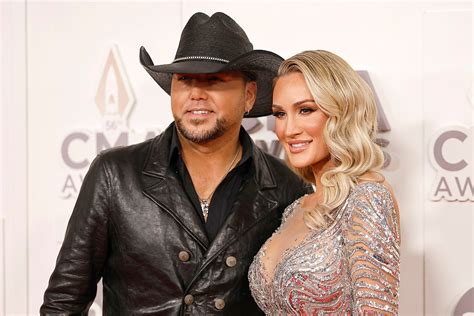 Jason Aldean's Wife Wishes Him Happy Birthday With His Own Lyrics