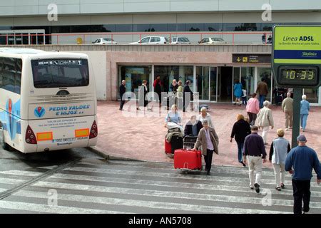 alicante airport arrivals terminal, spain Stock Photo - Alamy