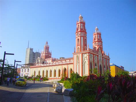 Large Church in Barranquilla, Colombia image - Free stock photo - Public Domain - DaftSex HD