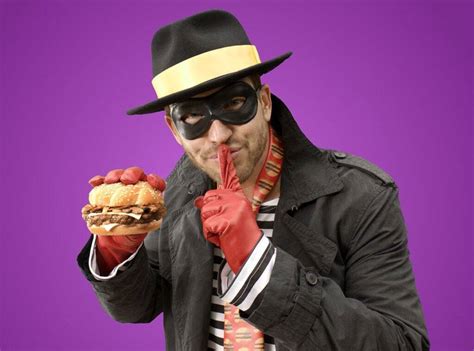 Watch McDonald's' New Hamburglar Star in Bizarre Commercial - E! Online ...