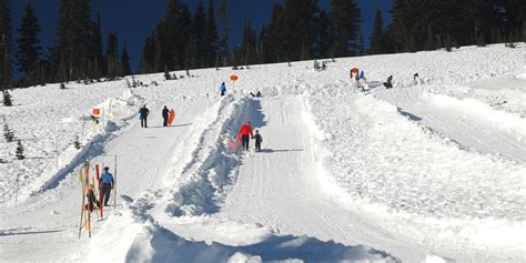 Winter in Mount Rainier National Park - Outdoor Project