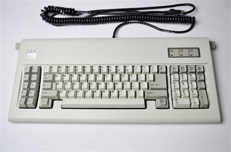 IBM PC AT original keyboard + original box – ClickyKeyboards