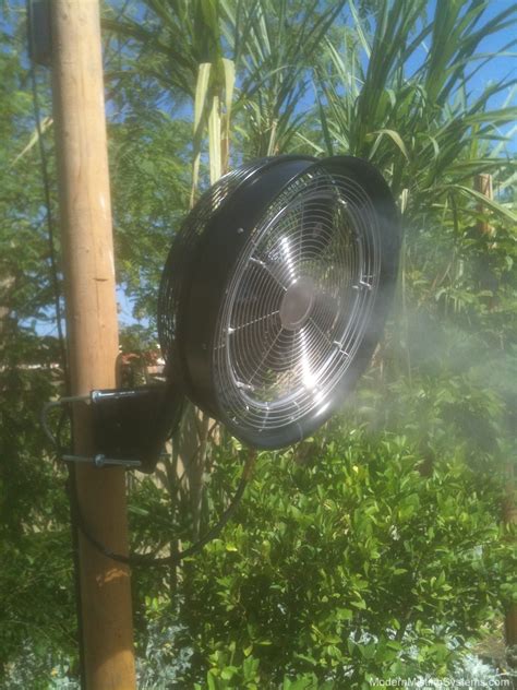 Misting Fans | Modern Misting Systems for Palm Springs and Palm Desert