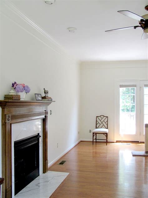 Benjamin Moore Acadia White | White paint colors, Interior paint colors ...