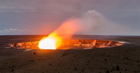 Volcano Adventure Tour (from Hilo) - Mauka Tours