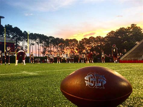 Boys Varsity Football - De La Salle High School - New Orleans, Louisiana - Football - Hudl