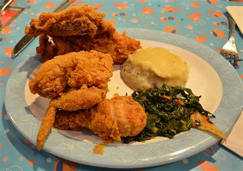 Disney Recipe: Aunt Liz's Golden Fried Chicken from 50's Prime Time ...