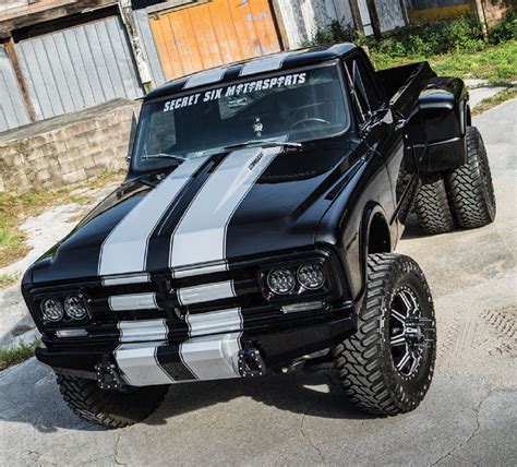 14 Sick Pics Of Custom Dually Trucks You Want to See