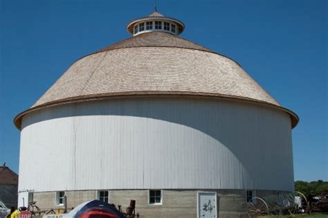 Round Barn Museum (Rochester) - 2021 All You Need to Know BEFORE You Go (with Photos) - Tripadvisor