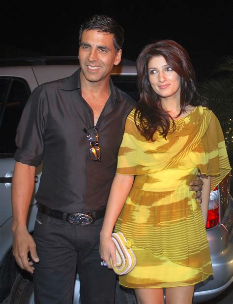 Akshay Kumar and Twinkle Khanna celebrate '16 years of trying to kill ...