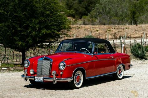 Classic 1960 Mercedes-Benz 220 SE For Sale. Price 167 500 USD - Dyler