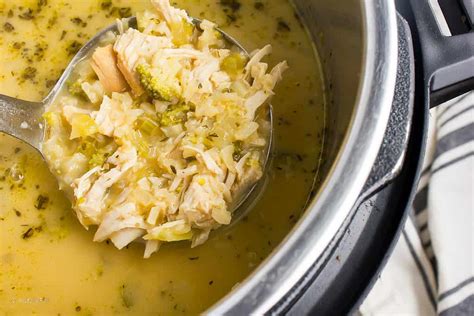 Instant Pot Creamy Chicken And Broccoli Soup {Paleo, Whole30} - Joyfully Full