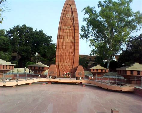 Pic 8 - Jallianwala Bagh Memorial - Ghumakkar - Inspiring travel experiences.