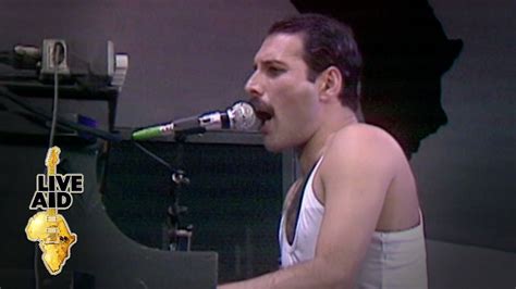 Queen - Bohemian Rhapsody (Live Aid 1985) - YouTube