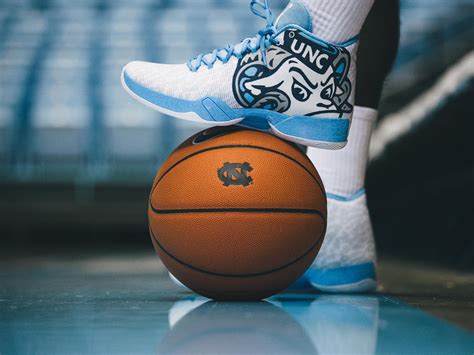 Air Jordan XX9 "UNC"