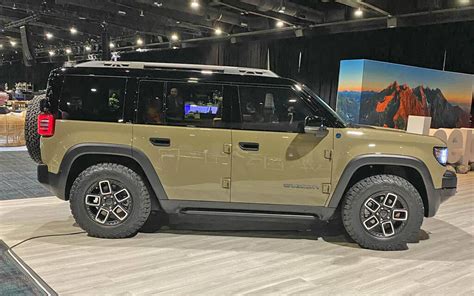 Live Pictures of Jeep Recon Concept Give Another Look at Upcoming EV - 1/5