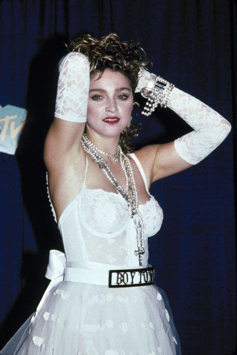 Madonna, 1984 #Madonna #pearls #styleicons | Madonna fashion, Fashion, Madonna