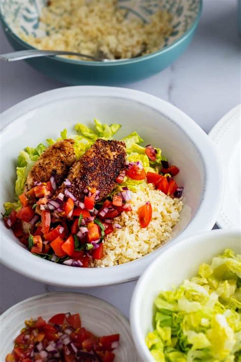 Keto Chipotle Bowl Recipe With Only 2 NET CARBS