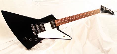 Gibson Explorer - www.12fret.com