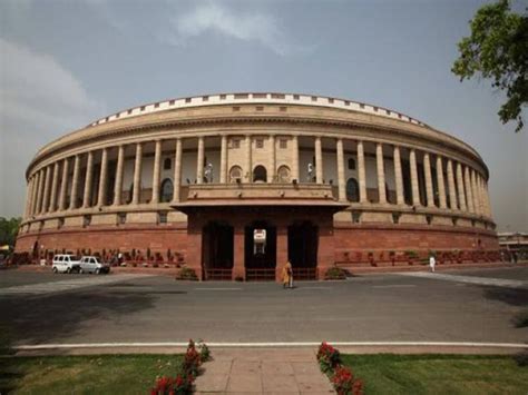 Government of India tells Parliament it does not monitor poor compliance