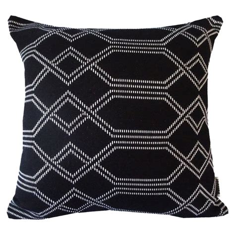 Outdoor Cushion Sunbrella Navajo-Black | Outdoor Interiors