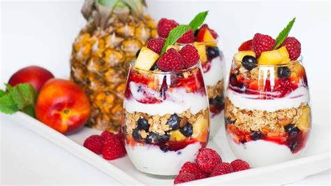 Granola and Fruit Parfait - Tatyanas Everyday Food